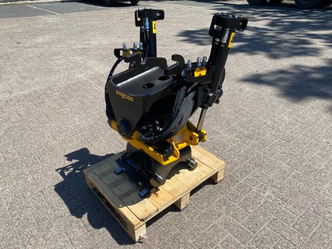 2026 Engcon EC209 Tiltrotator CW10-CW10 SS0 (afneembaar) ADV55 | Aanbouwdelen | Draaikantelstuk
