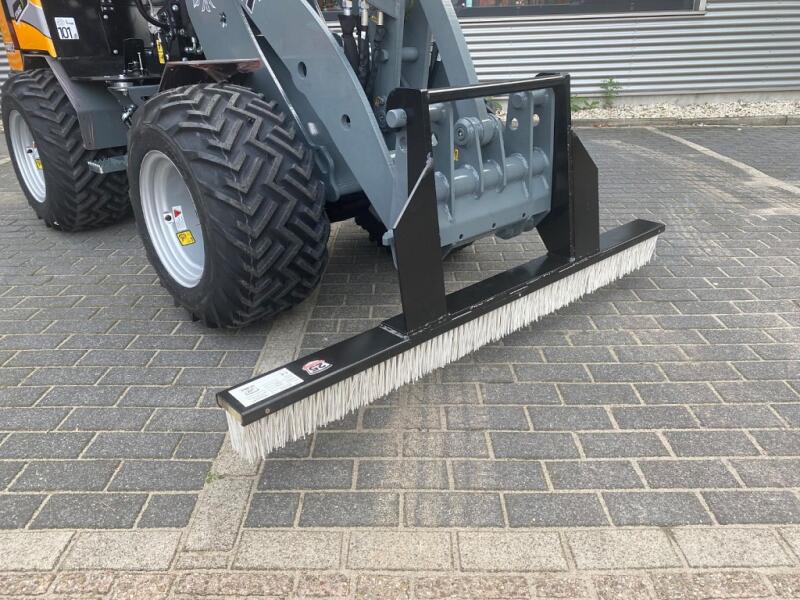 2025 Giant Inveegborstel 120 - 150 - 175cm ADV334 | Aanbouwdelen | Veegmachine / Borstel