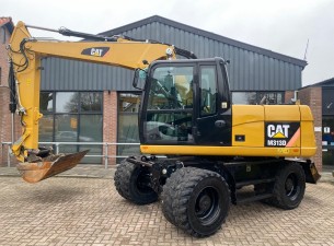 2016 Caterpillar M313D