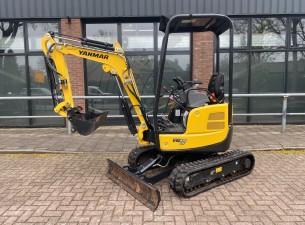 2020 Yanmar Vio17 VK8200