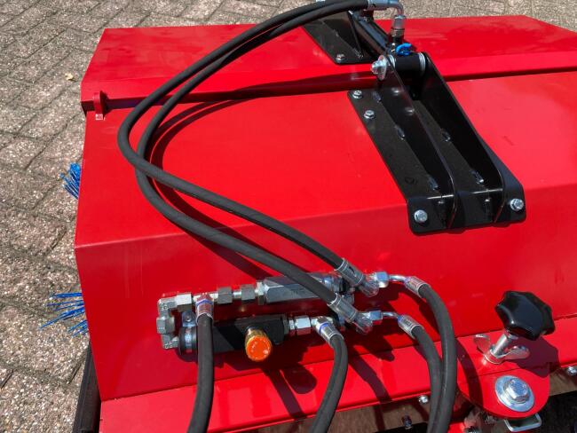 1 M-Sweep MSV 400 105cm Veegmachine VK8500 | Aanbouwdelen | Veegmachine / Borstel