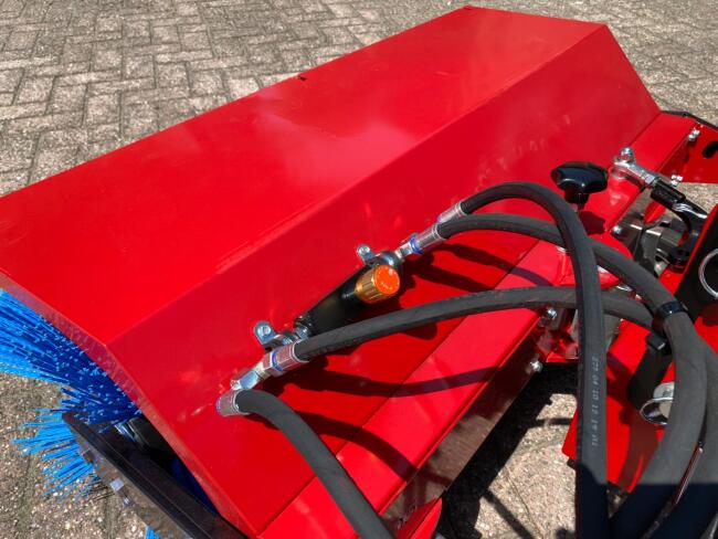 1 M-Sweep MSV 400 105cm Veegmachine VK8500 | Aanbouwdelen | Veegmachine / Borstel