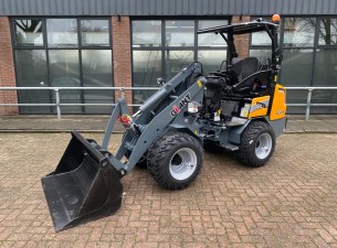 2022 Giant G2300 HD VK8858