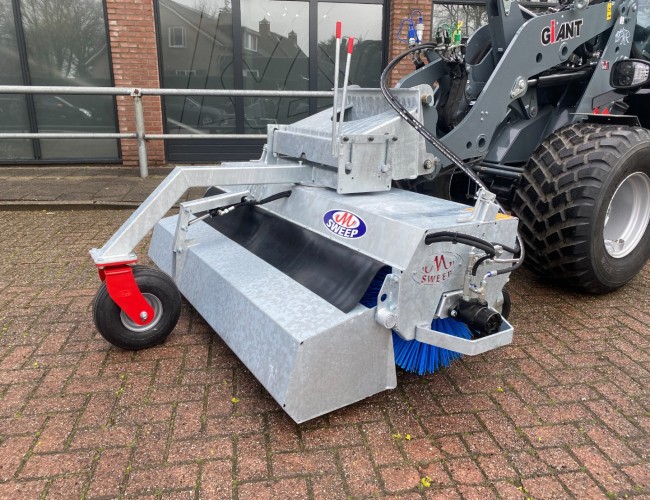 1 M-Sweep HSTV 600SP 175 G Veegmachine Giant VK9020 | Aanbouwdelen | Veegmachine / Borstel