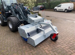 1 M-Sweep HSTV 600SP 175 G Veegmachine Giant