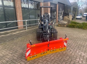 2023 Adler Vario V-serie 180cm Sneeuwschuif