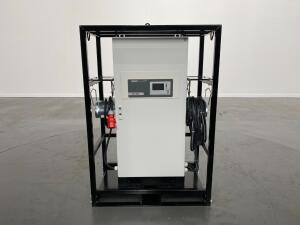 2026 Giant High-Frequency-Charger (Snellader) IP54 48V/300A + transportkast