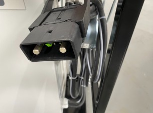 2025 Giant High-Frequency-Charger (Snellader) IP54 48V/300A + transportkast