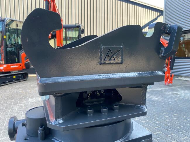 2025 V-M 500 Boomgrijper 7-tand AC05 (CW10 / S40) (5,0-9,0t) ADV1091 | Aanbouwdelen | Sloop/Sorteerknijper