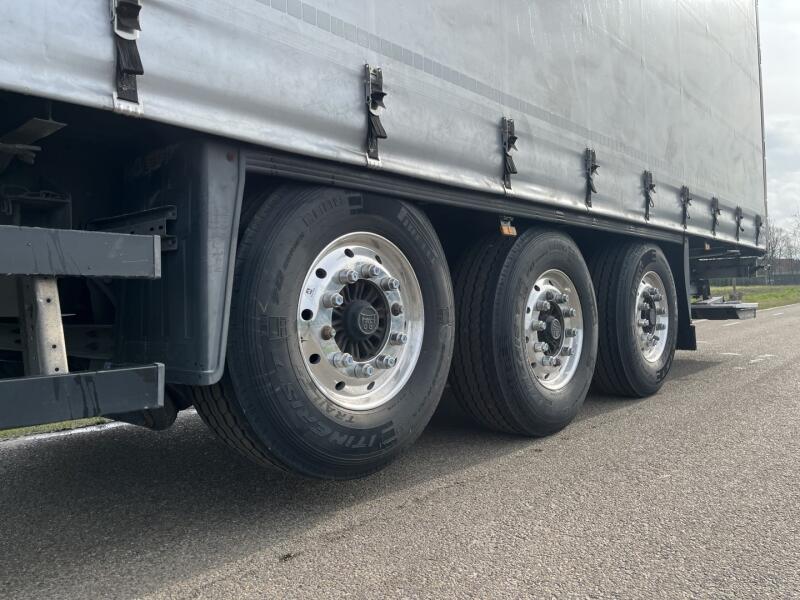 2018 Schmitz Cargobull 3CB 3ST Schuifzeil Oplegger - Liftas - Laadklep - Schuifdak - Alcoa LT587 | Transport | Opleggers