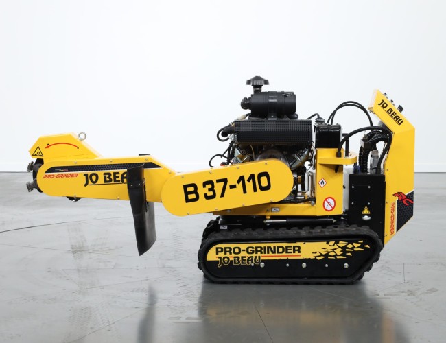 2023 Jo Beau B37-110 RC Stobbenfrees VV1313 | Tuin / Parkmachine | Stobbenfrees