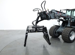 1 Giant Pakkenklem / Stenenklem TB600 incl jib en rotator