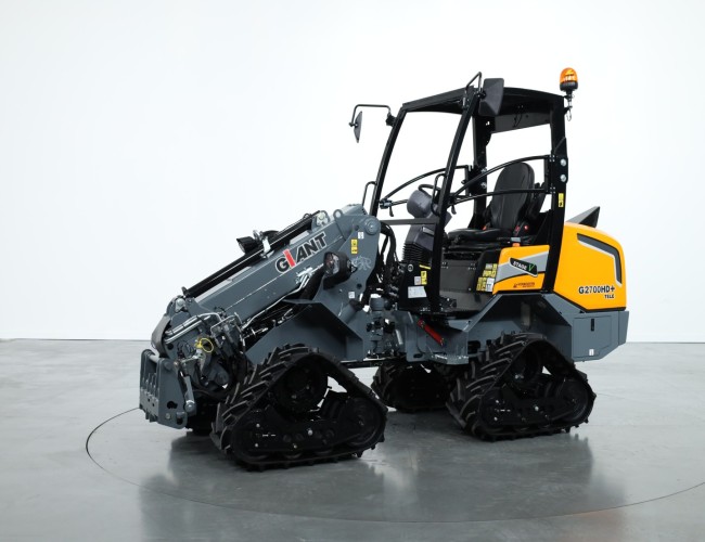 2025 Giant G2700 TELE HD+ TRACKS ADV1130 | Wiellader | Mini Shovel