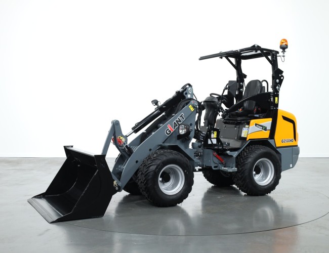 2025 Giant G2500 HD VK9571 | Wiellader | Mini Shovel