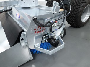 2025 M-Sweep HSTV 600SP 150 G Veegmachine Giant