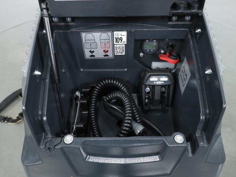 2024 Bomag BMP8500 + Economizer VK9618 | Grondverdichting | Wals