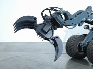 2025 V-M 500 Boomgrijper 7-tand Giant