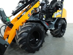 2025 Giant G2700 HD+ (Jubileum Editie) VK9922 | Wiellader | Mini Shovel