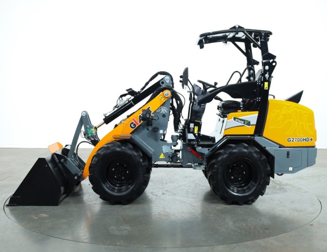 2025 Giant G2700 HD+ (Jubileum Editie) VK9922 | Wiellader | Mini Shovel