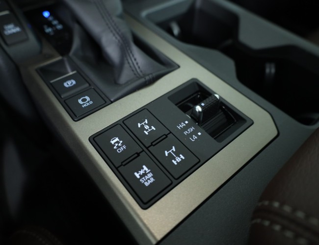 2024 Toyota Land Cruiser LC250 First Edition Grijs Kenteken VK9928 | Transport | Auto's