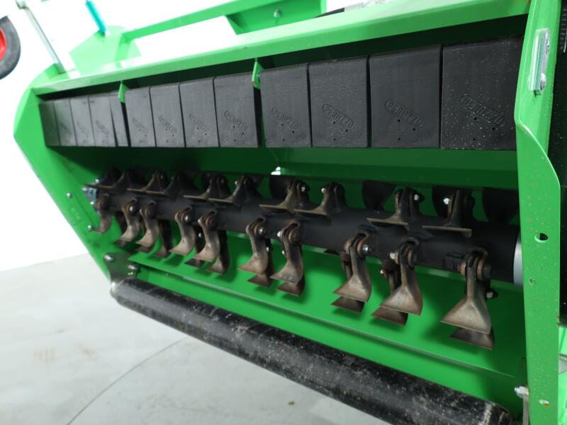 1 Giant Klepelmaaier 120cm met opvangbak (30-40 l/min) VV1450 | Aanbouwdelen | Klepelmaaier