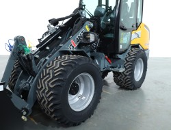 2025 Giant G2700 X-tra HD+ (Cabine) VK10038 | Wiellader | Mini Shovel