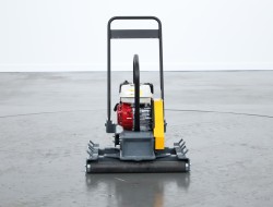 1 Giant GT0866G Trilplaat - Rollentriller VK10044 | Grondverdichting | Trilplaat