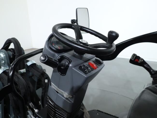 2025 Giant G2700 X-tra HD+ VV1469 | Wiellader | Mini Shovel