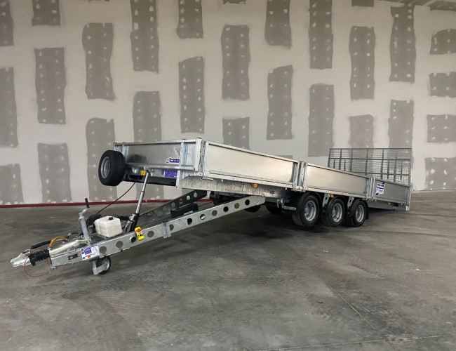 2025 Ifor Williams TB5521-353 550cm  (3-asser - Elektrisch) VT807 | Aanhangwagen | Tiltbed
