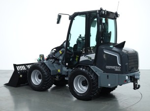 2025 Giant G2700 X-tra HD+ (Cabine)