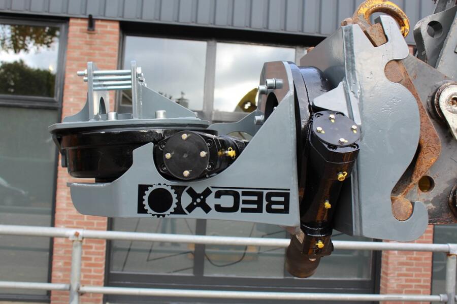 1 Becx DRHS55 Dubbele rotator CW10 VV1471 | Aanbouwdelen | Armmaaier