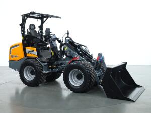 2026 Giant G2700 X-tra HD+