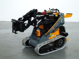 2026 Giant GS950T + sloophamer + grijper