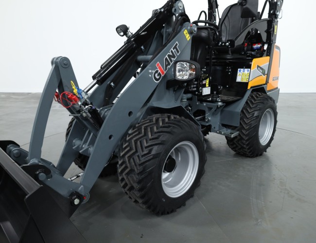 2025 Giant G2300 HD VK10360 | Wiellader | Mini Shovel