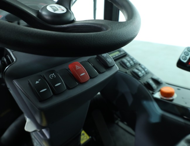 2025 Giant G2700 HD+ (Cabine) VK10375 | Wiellader | Mini Shovel