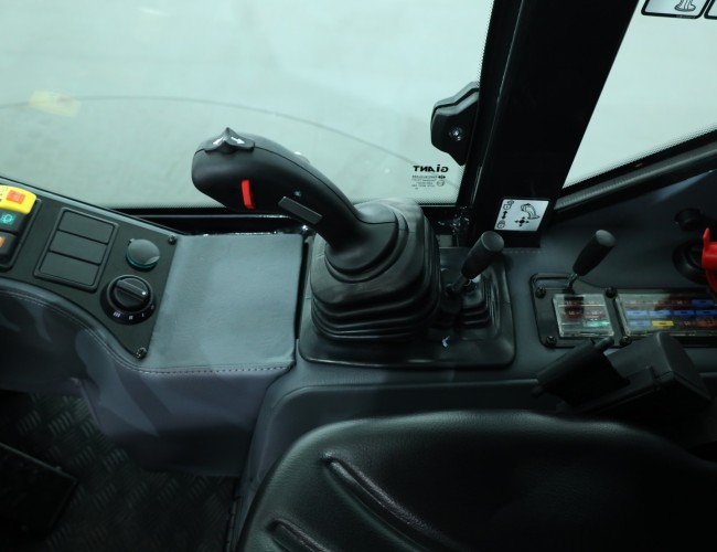 2025 Giant G2500 X-tra HD (Cabine) VK10416 | Wiellader | Mini Shovel