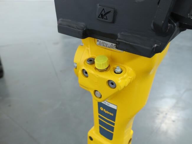 2025 Atlas Copco / Epiroc SB52 VK10493 | Aanbouwdelen | Sloophamer