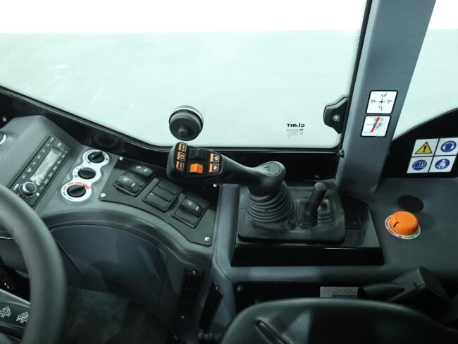 2026 Giant G3500 X-tra (Cabine) VK10594 | Wiellader | Mini Shovel