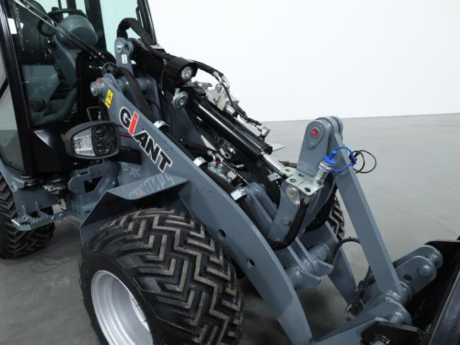 2025 Giant G2700E X-tra (Cabine) VV1515 | Wiellader | Mini Shovel