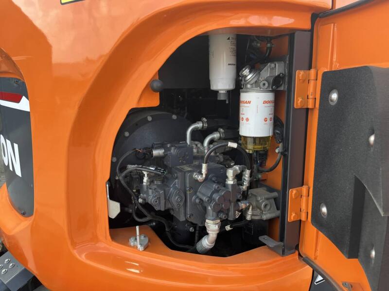 2023 Doosan DX140 LCR-7 VK10818 | Graafmachine | Rups Graafmachine