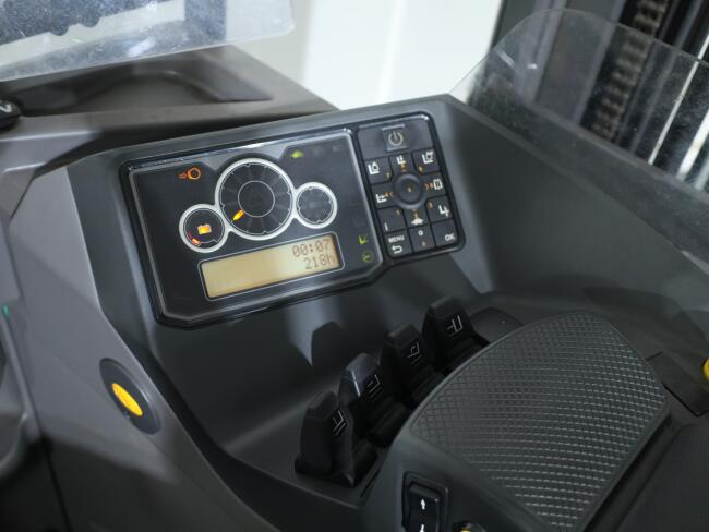 2022 Mitsubishi RB16N3H Reachtruck 10,8m VT1064 | Verreiker / Heftruck | Palletheftrucks