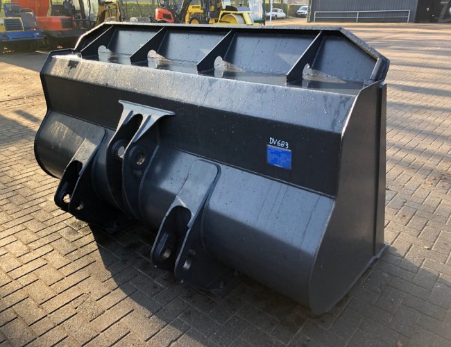 2014 Volvo Closed bucket 250 cm, Pin connection L60 G DV683 | Aanbouwdelen | Shovel / Loader bakken