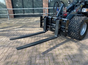 1 Giant Palletvorken hydraulisch Vorkversteller + Sideshift