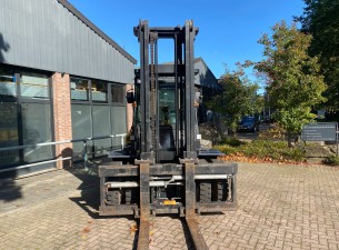 2012 Nissan 8 tons heftruck ( TCM FD80-2 )